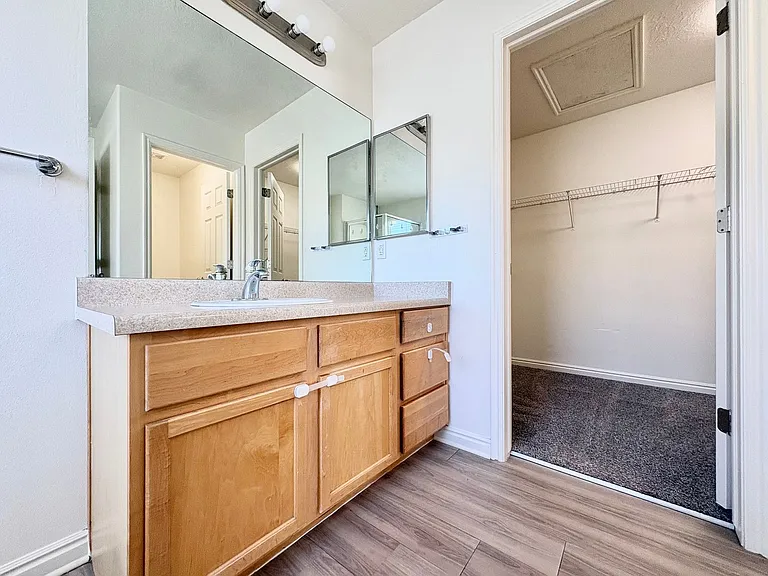 1553 W Vivante Way — Photo 12
