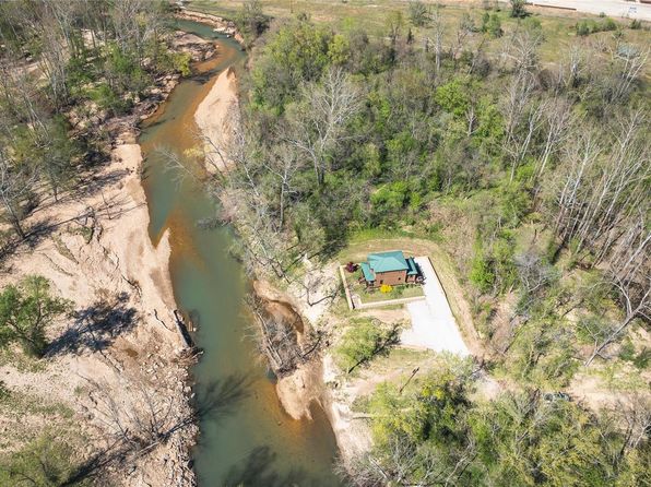 12715 State Route T, Newburg, MO 65550