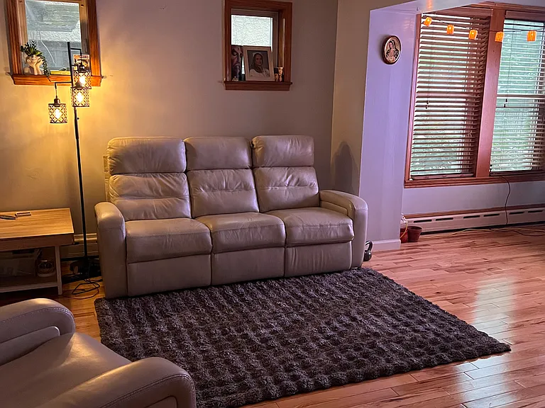 2516 Oak St #1 — Photo 2