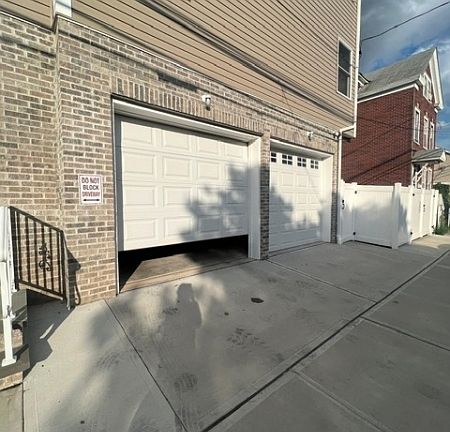 3rd image of 66 Delaware St