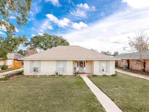 1706 S Vista Ave, Gonzales, LA 70737