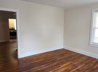 518 Cottage St APT 1, New Bedford, MA 02740