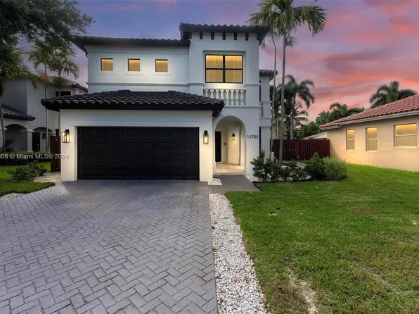13705 SW 50th Ct, Miramar, FL 33027