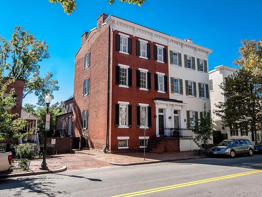 3128 P St NW photo 1