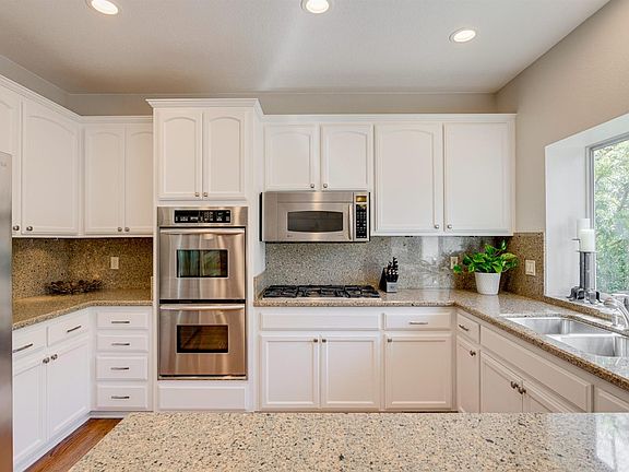2nd image of 694 Montridge Way