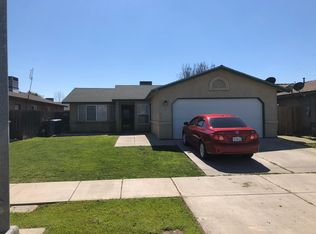 88 E El Verano St, Merced, CA
