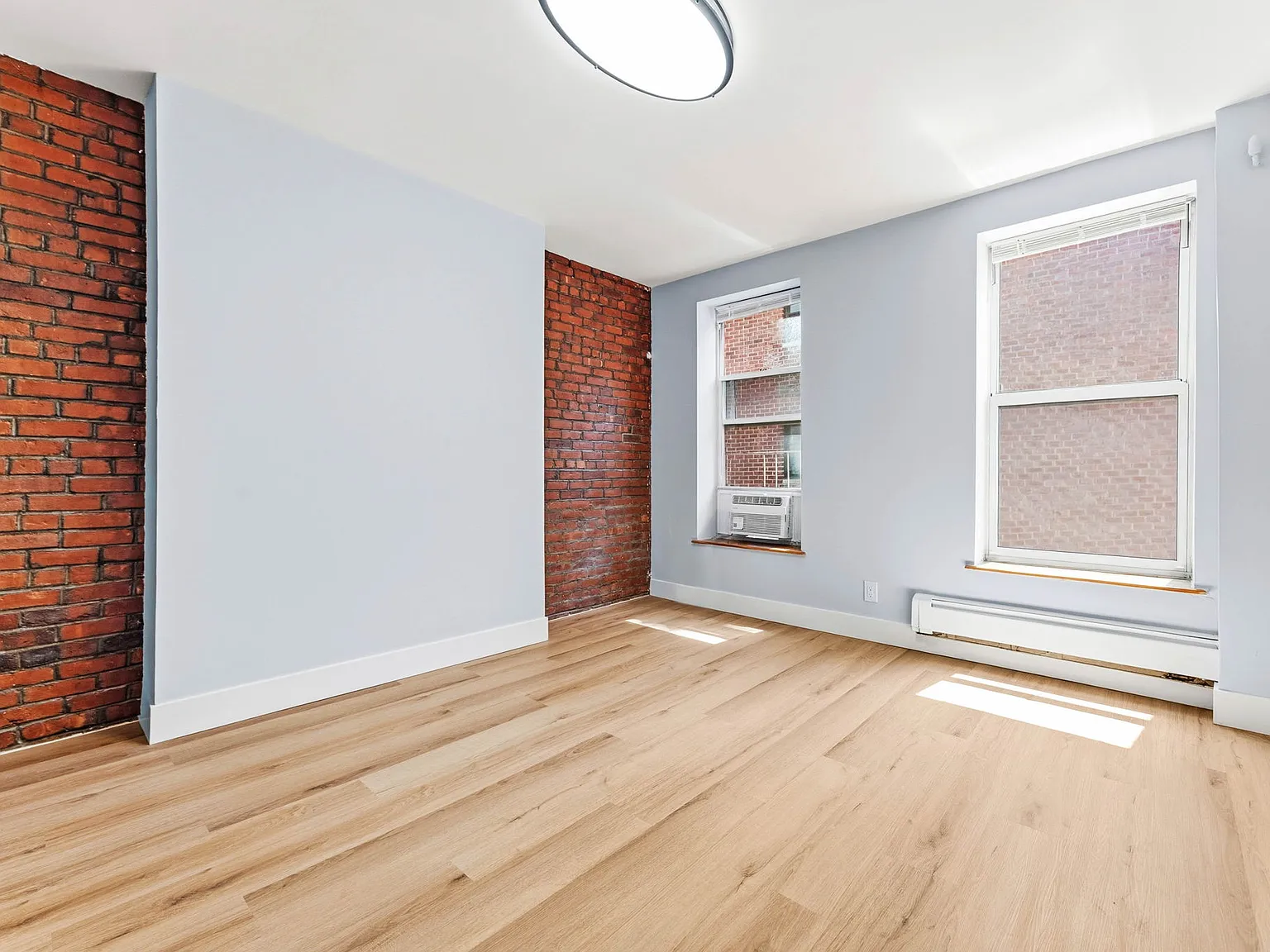 401 East 63rd Street — Photo 2