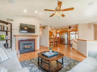 5102 Bluestem Way, Madison, WI 53704