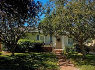 7023 Costello Ave, Van Nuys, CA 91405