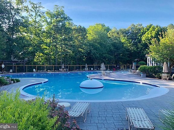 3rd image of 252 Driftwood Ln #252