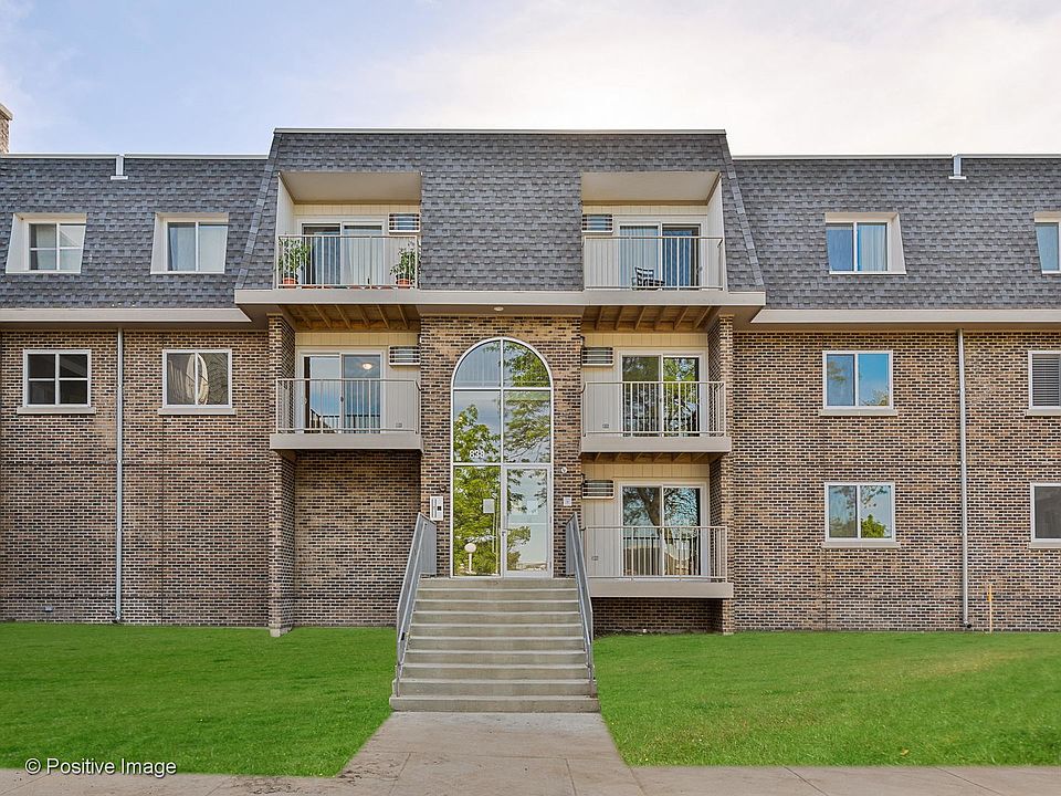 1st image of 838 McIntosh Ct APT 107