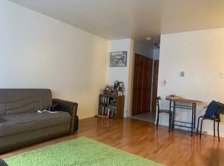 5920 N Kenmore Ave APT 321, Chicago, IL 60660
