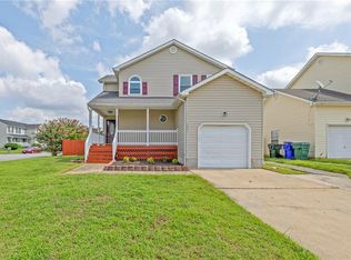 1231 Woods Edge Cir, Suffolk, VA 23434