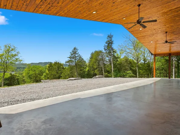 2699 Brooks Bend Ln, Gainesboro, TN 38562