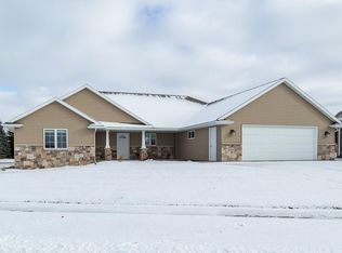 W5705 Mase Ct, Appleton, WI 54915