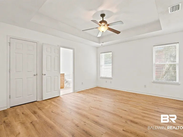 905 Ryan Ave — Photo 13