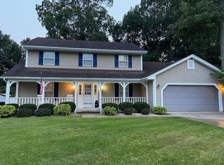 3815 Fern Hill Dr, Mishawaka, IN 46544
