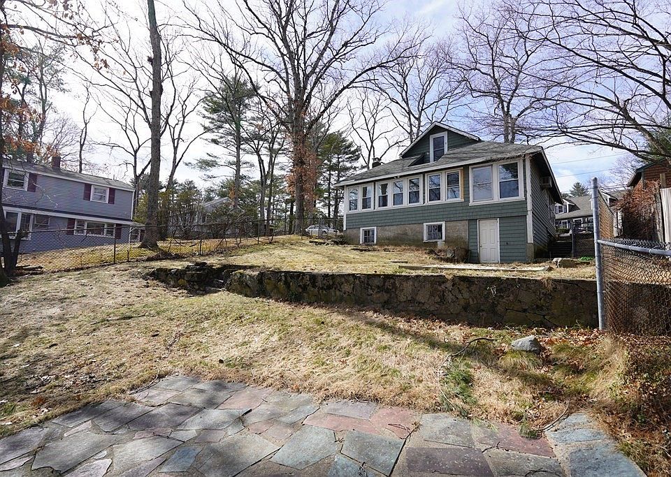 360 Oakridge Ave, North Attleboro, MA 02760 Zillow