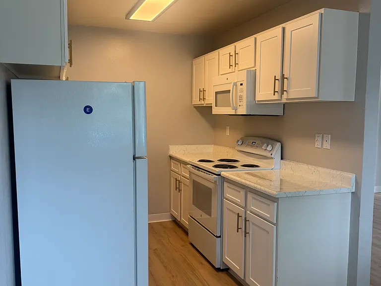 Peachwood Apartments — Photo 28