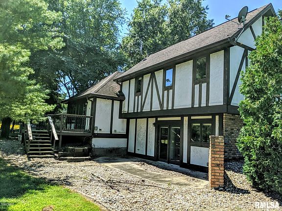3rd image of 2905 W Alveria Dr