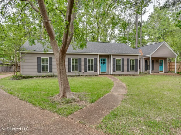 210 Sandpiper Rd, Brandon, MS 39047