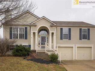 15435 W 155th Ter, Olathe, KS 66062