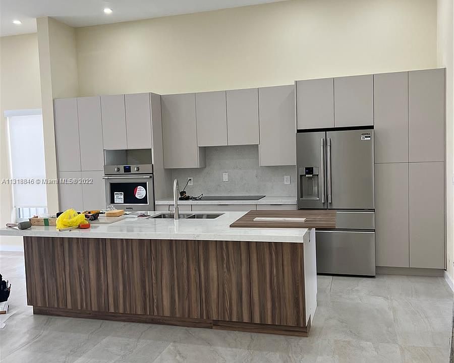 1st image of 5382 SW 33rd Ave