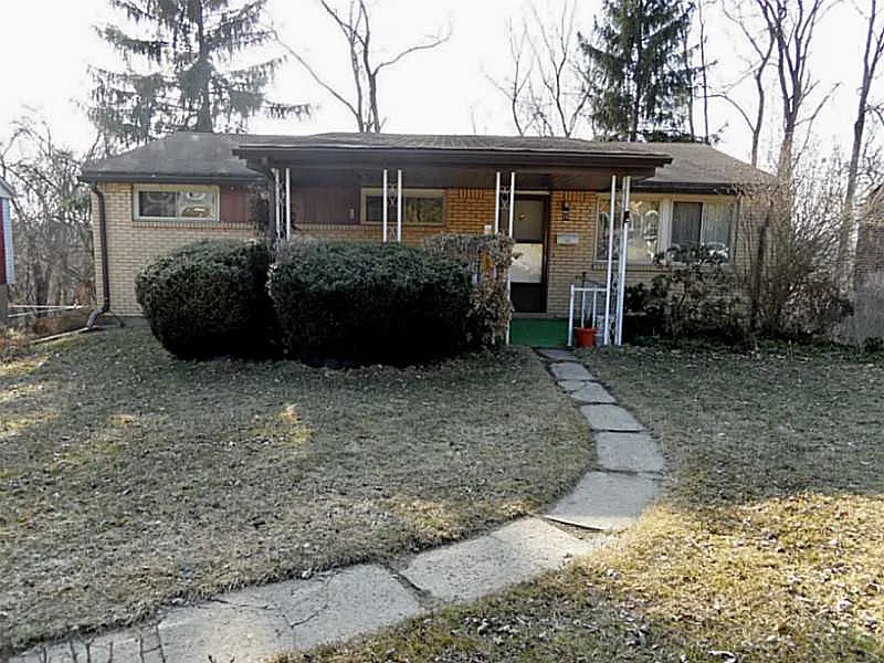 26 Charnwood Dr photo 1