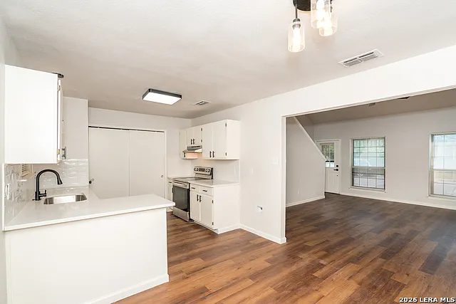 731 Garden Meadow Dr — Photo 7