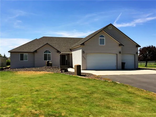 5268 Arron Pl NE, Moses Lake, WA 98837