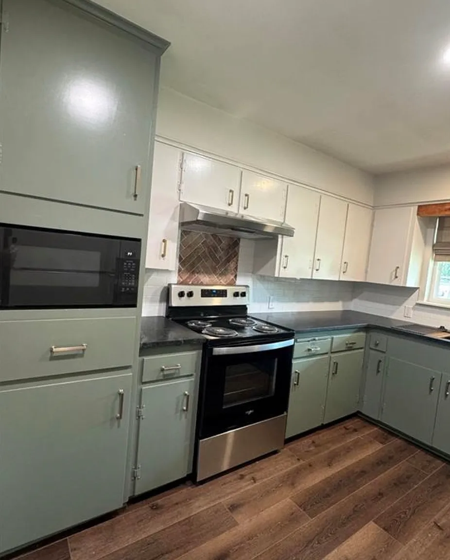 3 bed, 1551 sqft, $2,200 — Photo 4
