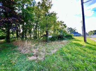 2808 Troy Schenectady Road, Schenectady, NY 12309