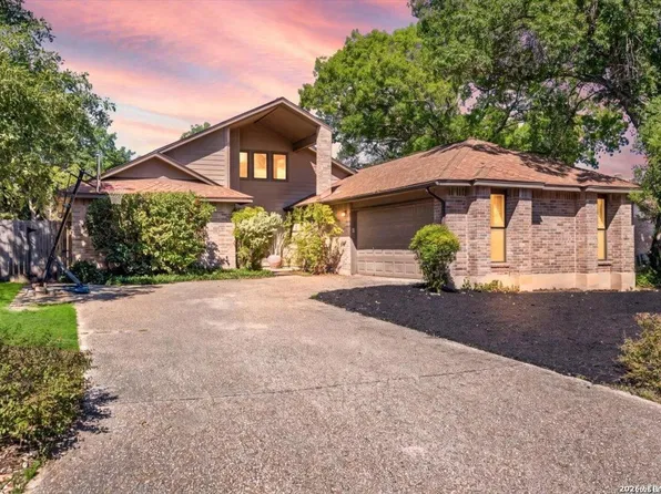 1715 Encino Crst, San Antonio, TX 78259