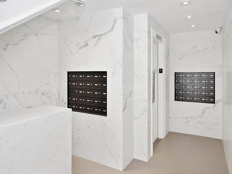 220 Park Ave S #8E — Photo 2