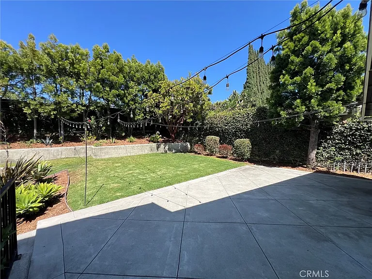 25281 Parthenon Ave — Photo 7