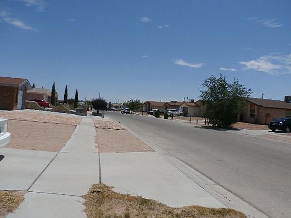 5th image of 14401 Schoenfelder Ln