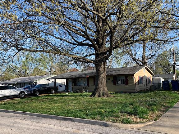 2nd image of 9625 Saint Jerome Ln