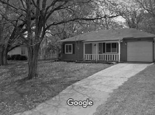 3558 SW Kerry Ave, Topeka, KS 66611