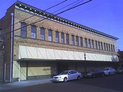2nd image of 203 N Tower Ave