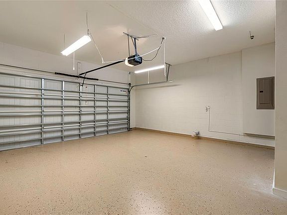 5th image of 4501 Sequel Rd