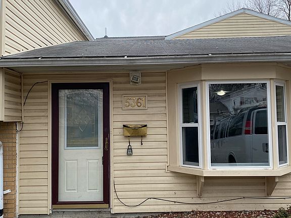 2nd image of 5361 W 36th St #A
