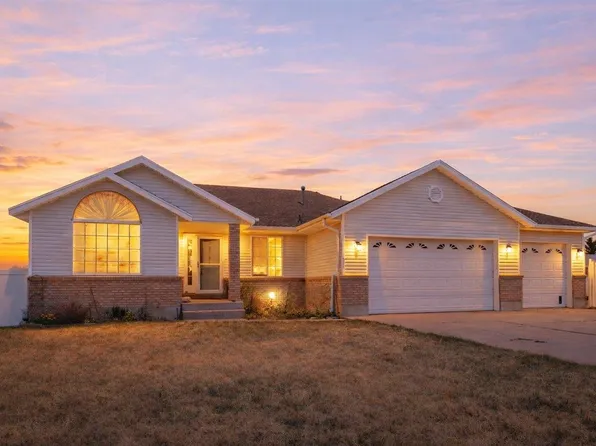 1506 Center Dr, Lyman, WY 82937