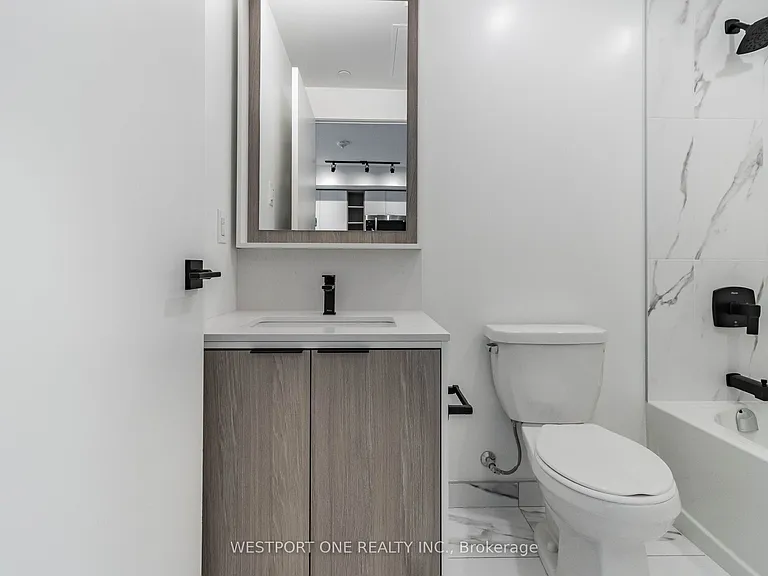 36 Zorra St W #1206 — Photo 21