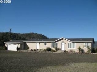 3656 Canyonville Riddle Rd, Riddle, OR 97469