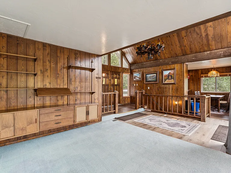 1301 Calgary Dr — Photo 31