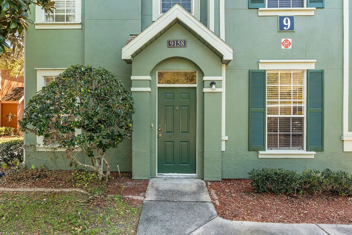 9158 Lake Chase Island Way — Photo 4