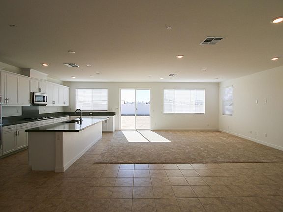 3rd image of 26541 Scotch Pine Cir #A & B