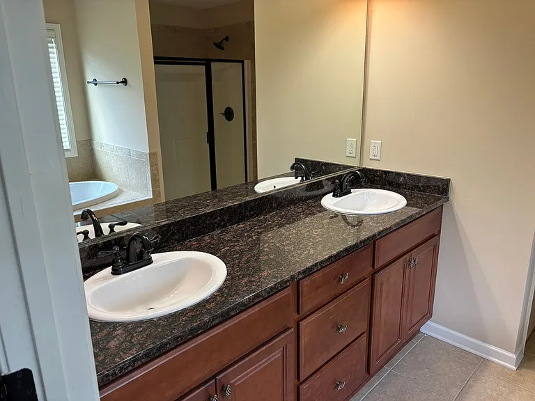 5982 Ivy Ridge Dr — Photo 15