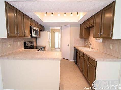4th image of 16819 Fort Oswego St