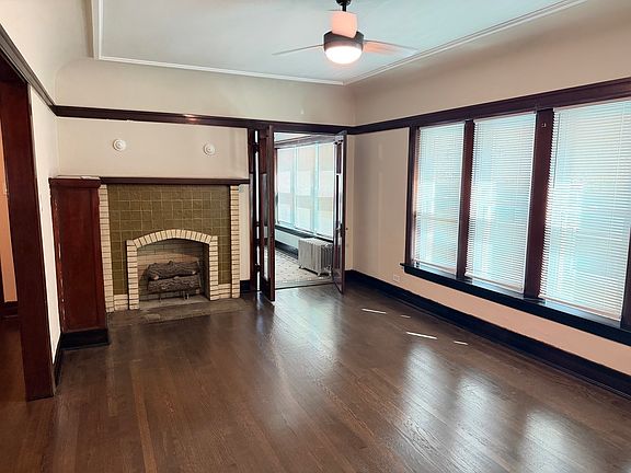4th image of 7304 S Emerald Ave #1R